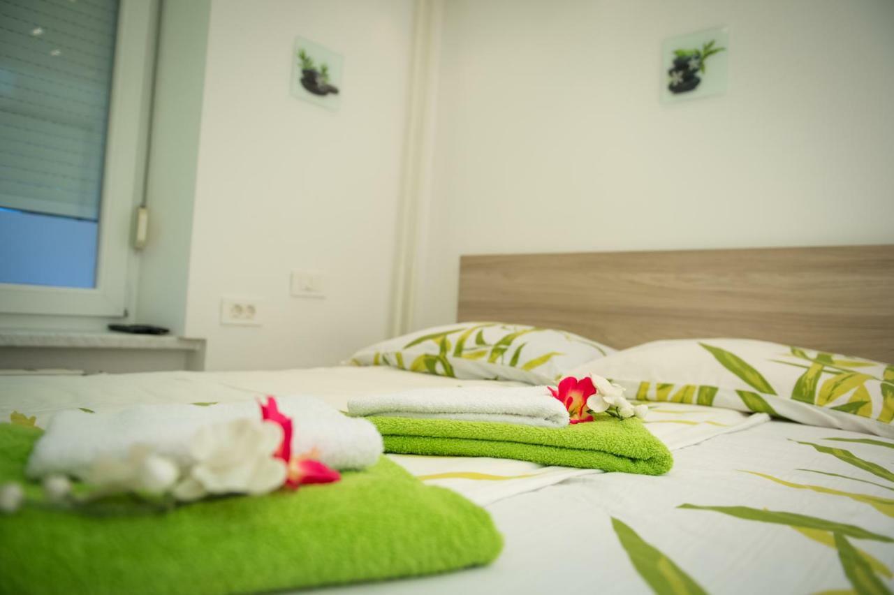 Appartement First Floor Flat (Adults Only) à Ljubljana Extérieur photo